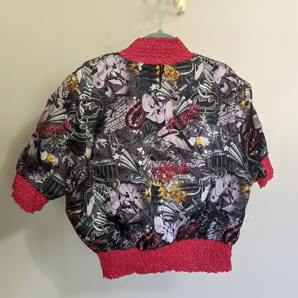 ecko red puffer jacket, half sleeve, lg. graffiti art. urban 90s, y2k hip hop. - Picture 10 of 12